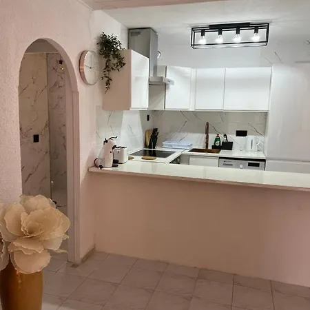 Apartment La Mata *